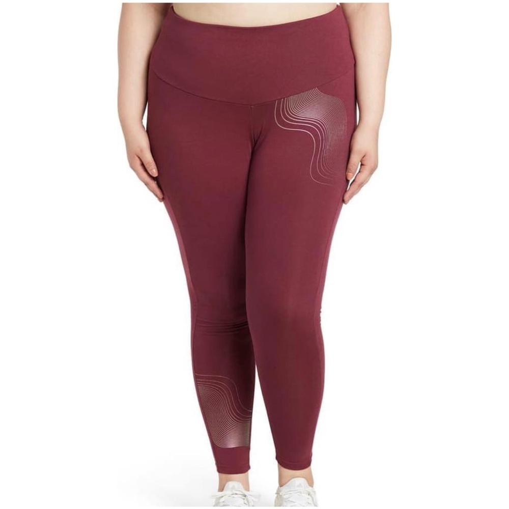 Adidas Women Plus Size Holiday Graphic Legging, Victory Crimson / Size 2X